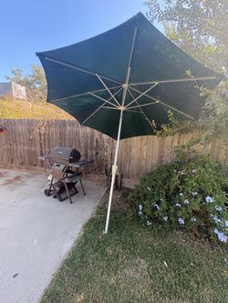 Umbrella shade/ with stand