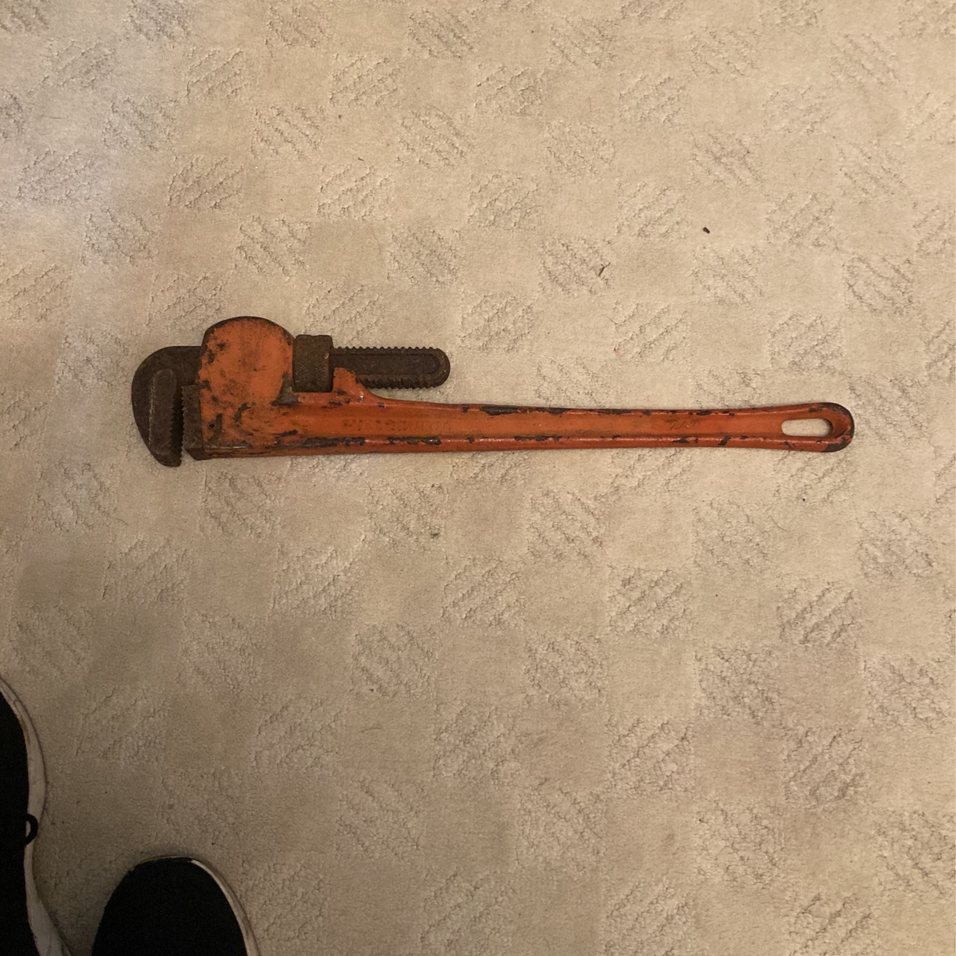24” Wrench Pittsburgh 