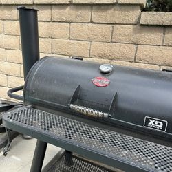 XL Series Smoker - Char-Grill - 2 Of Them  $500 Each
