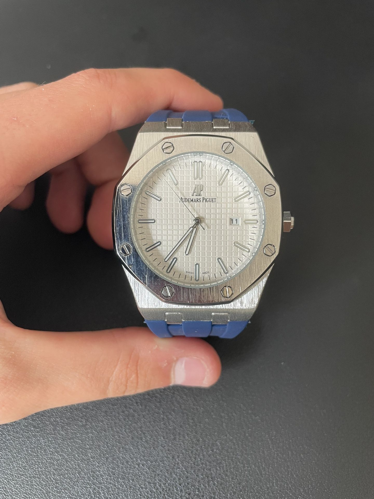 Royal Oak White