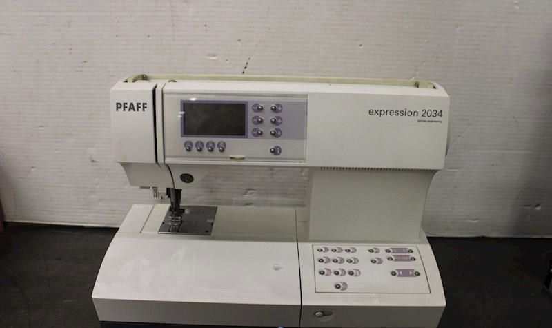 PFaff Expression 2034 Sewing Machine
