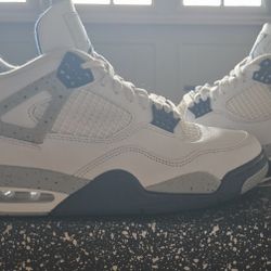 Air Jordan 4 Retro 