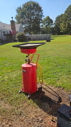 Oil Change Container