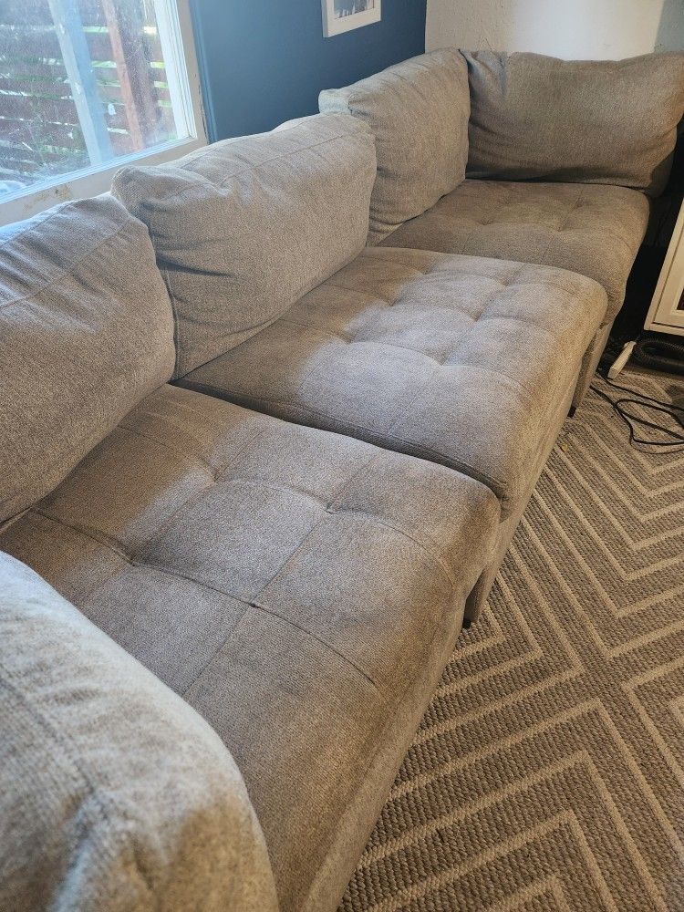 6 Pc Modular Sectional/Couch