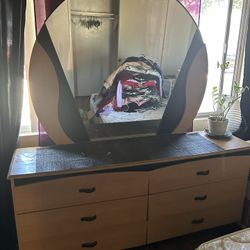 Dresser With Mirror And Bedside Dressers $100 OBO