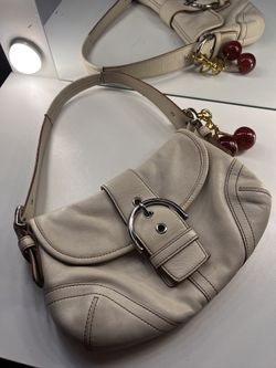 SOHO VINTAGE COACH BAG 🍒