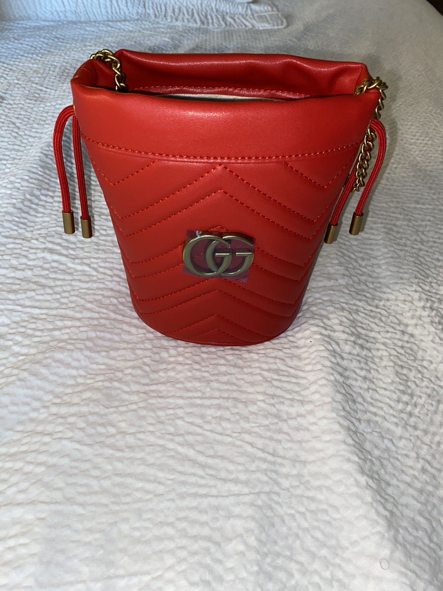 New Red Gucci GG Marmont mini bucket bag