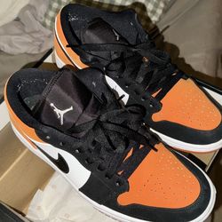 Jordan 1 Low size 8 mens