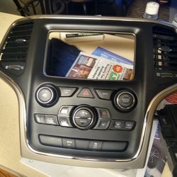 2014 Jeep Grand Cherokee Radio 
