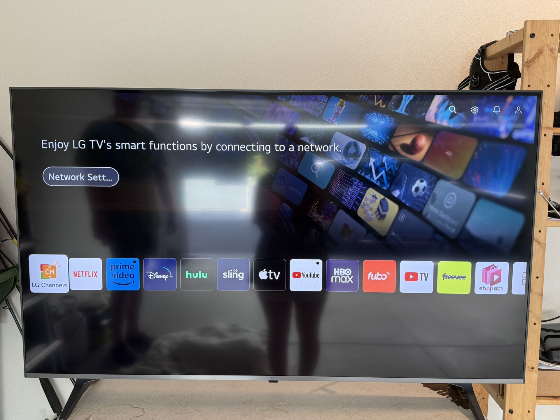 LG 55” LED 4K UHD TV - UQ7070ZUE
