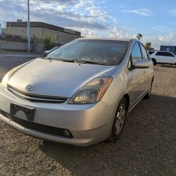 2008 Pruis Just In For Parts