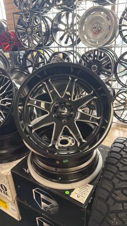 22” FUEL HAMMER WHEELS ! IN STOCK ! JEEP FITMENT ! ON SALE!
