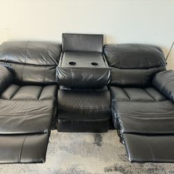 Black Leather Reclining 3-seater couch