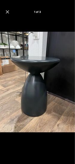 Black side table