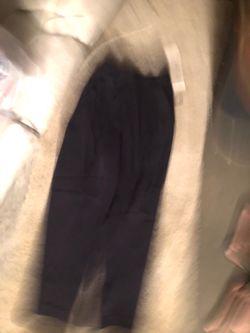 Brand new Jones New York 100% silk regular price $130 size 6