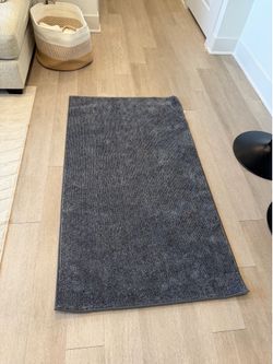 DOMUSTEX Washable Entryway Rug 34" x 60". Non slip! Brand new!
