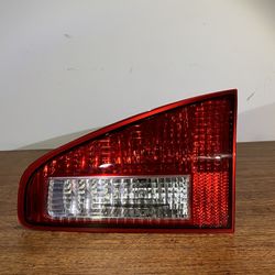 08 09 10 11 12 13 14 Right Hand Passenger Side Subaru Tribeca Taillight