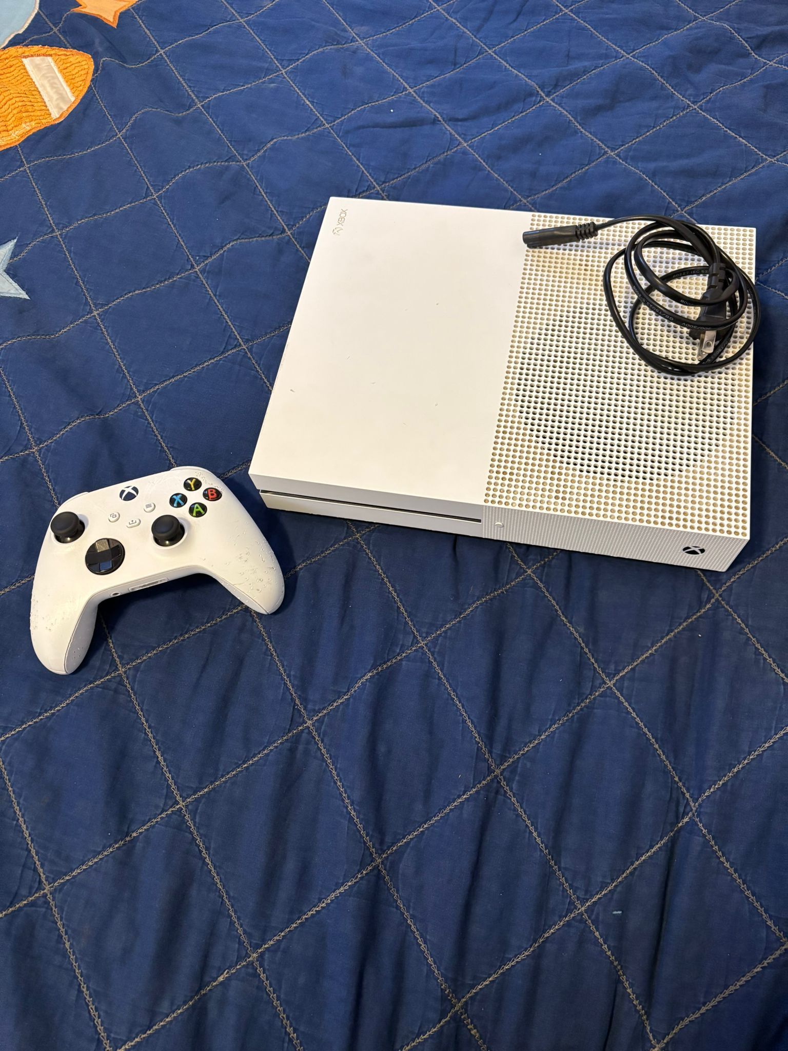 Xbox One S