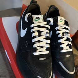 Nike City Sneakers Lifestyle shoes Black/stadium green/White Men’s  SZ  10