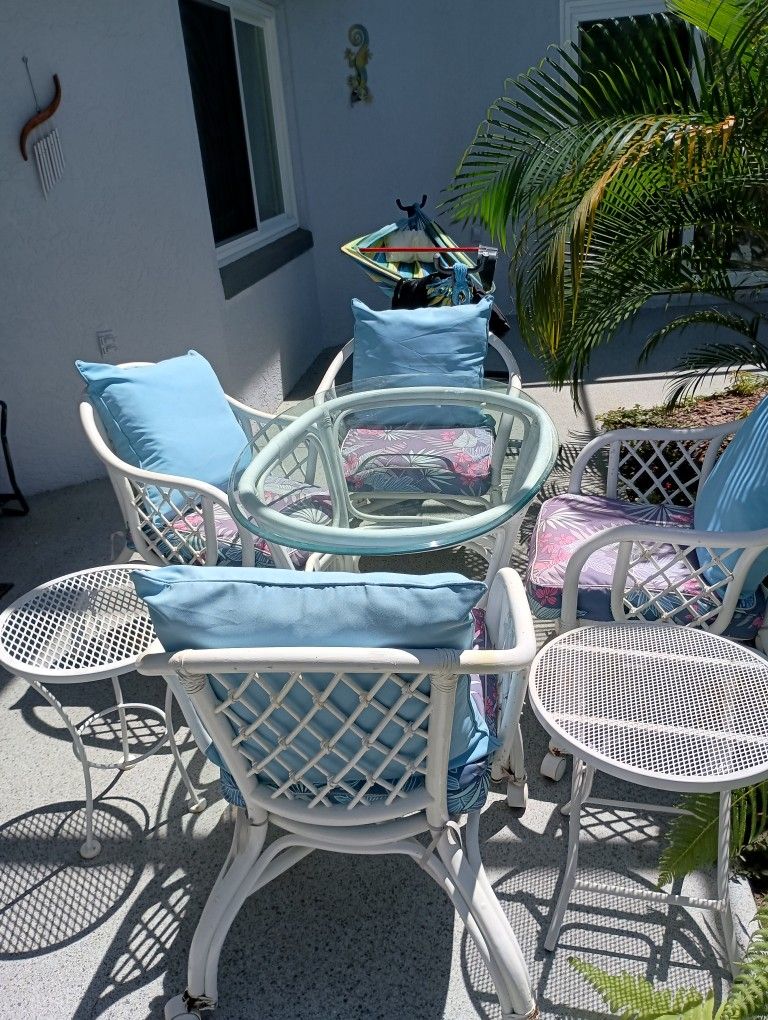 8 PC Patio Set W Hammock & Glass Top Table