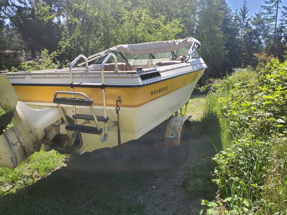 19 ft reinell for Sale in Fox Island, WA - OfferUp