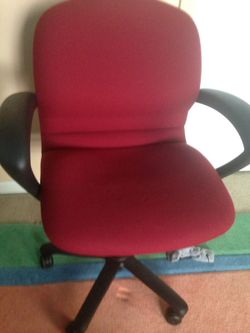 Adjustable office chair