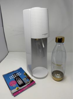 Sodastream Terra with bottle and carbonated tank