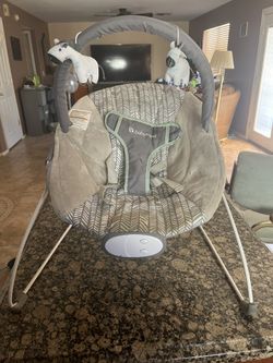 Baby Trend Bouncer