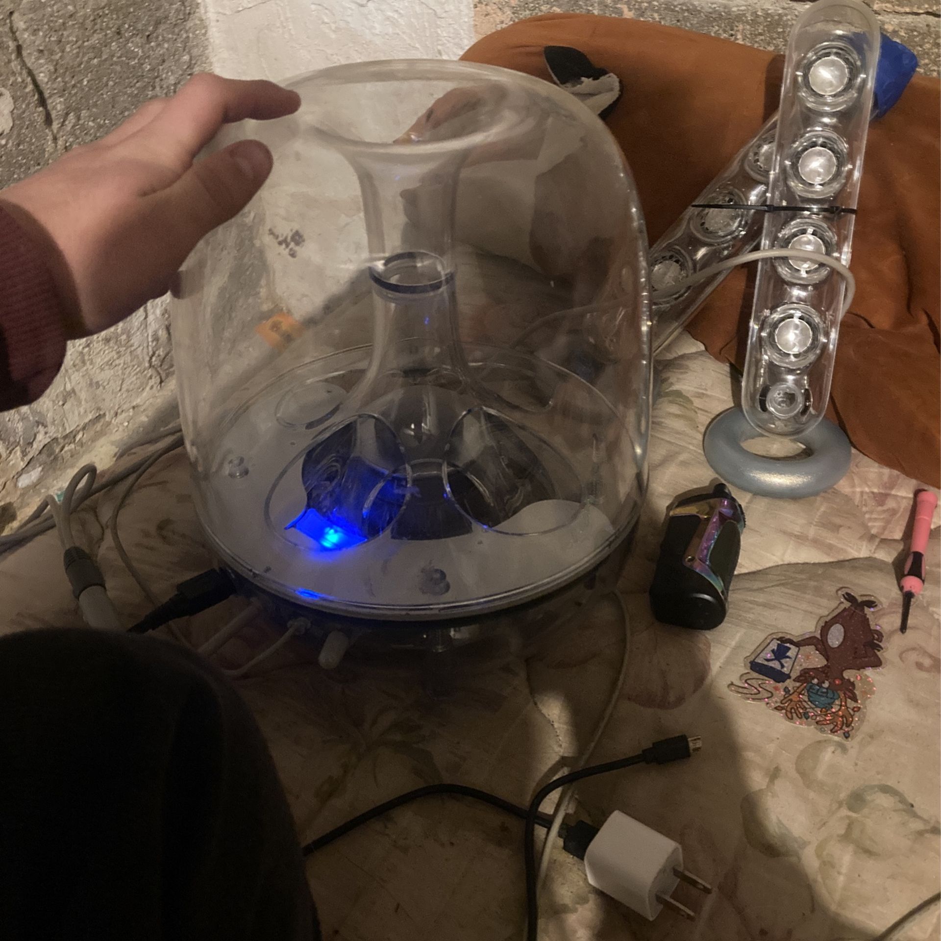 Hardon Kardon Speakers And Sub