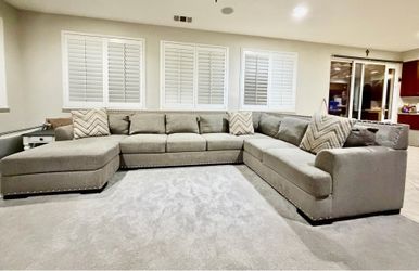 Olympia 3‑Piece Modular Sectional – Premium Quality  – Delivery Available