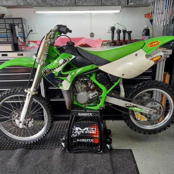 2002 kx100