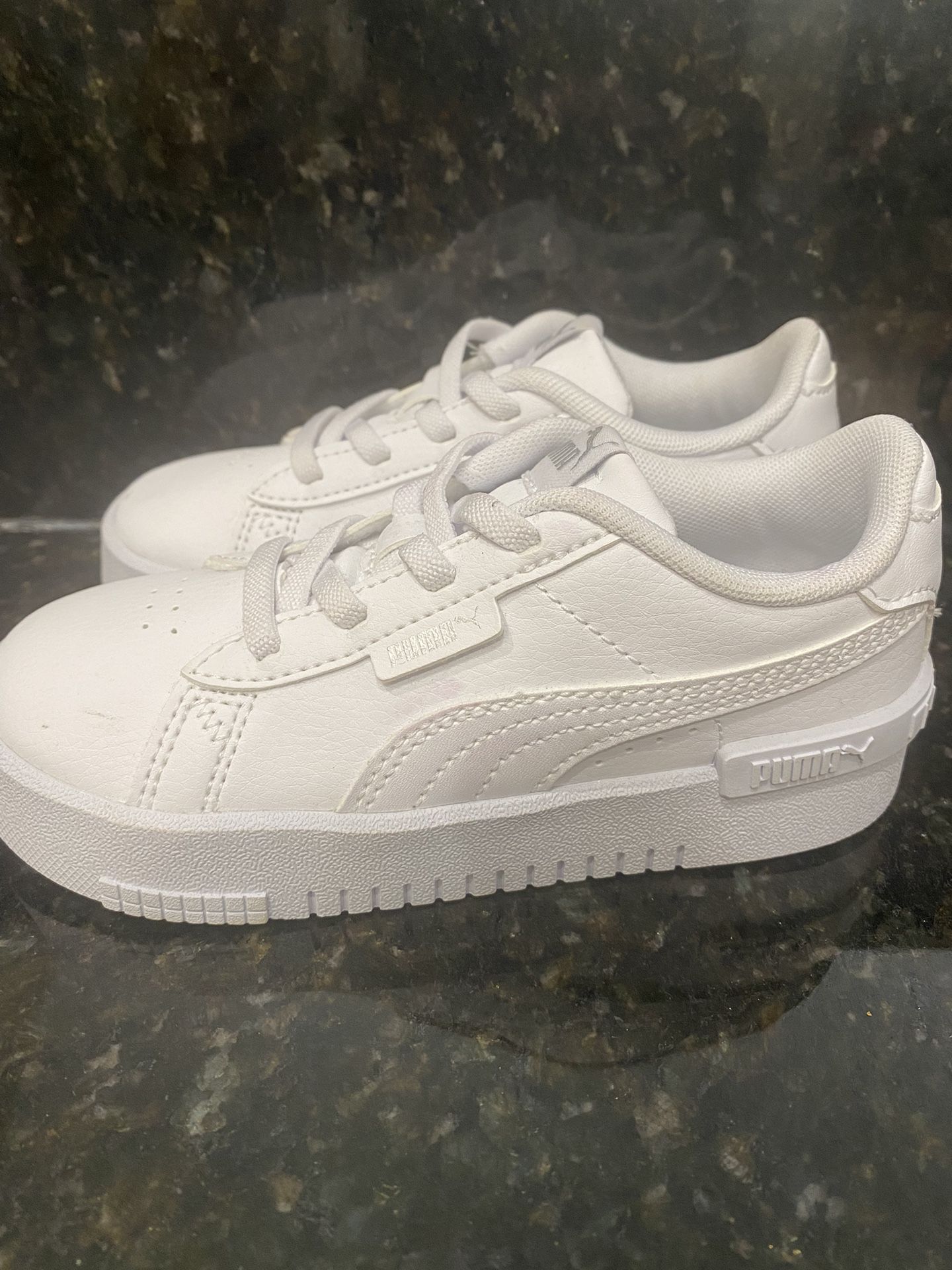 Brand New Kids Shoes Puma Size 10C