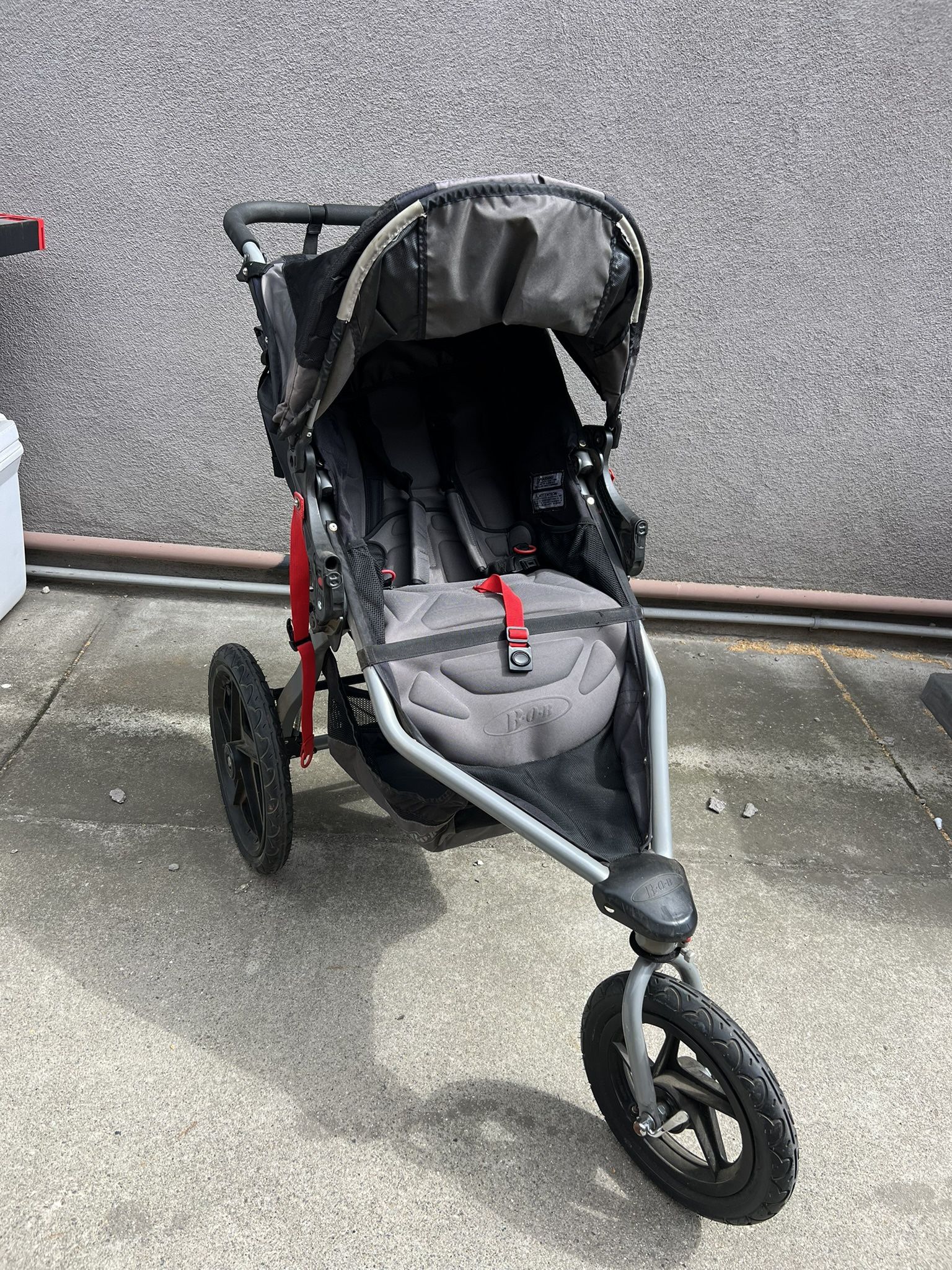 BOB Revolution SE Jogger Stroller