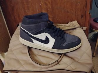 Air Jordan 1 Mid "Obsidian Sanded Purple" size 11.5 in men