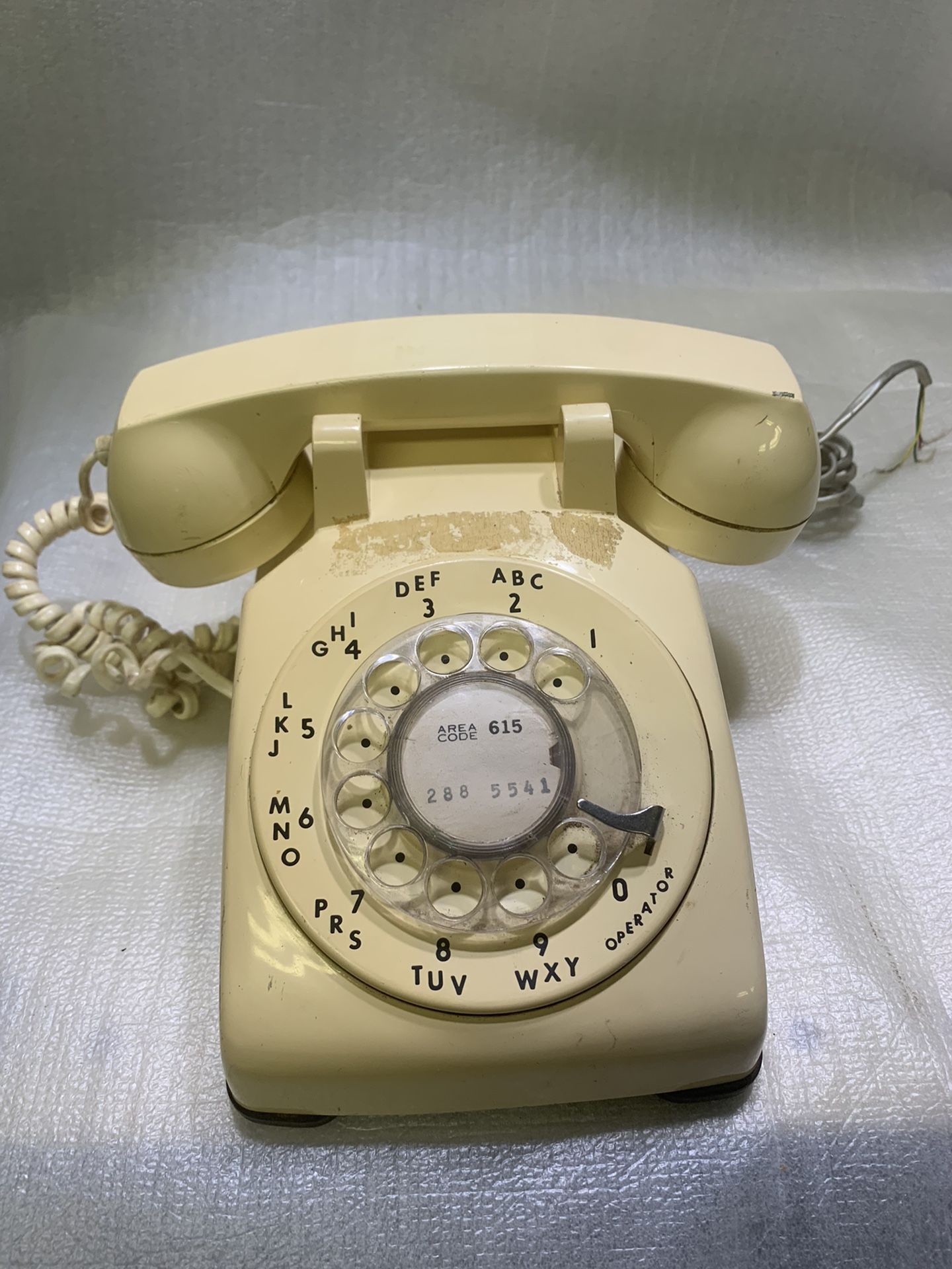 Beige Rotary Dial telephone VINTAGE
