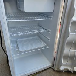 Emerson Mini Fridge With Small Freezer