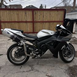 2003 Yamaha R1
