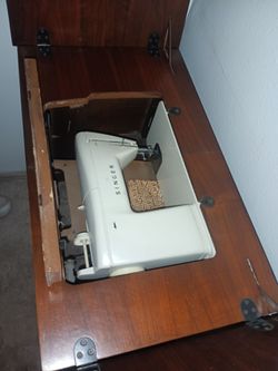 Singer sewing machine