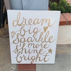 Girls Bedroom Wall Decor 