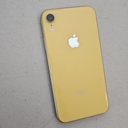 Apple IPhone XR 64 GB UNLOCKED Work Very Well Perfect Condition  Battery 99%
