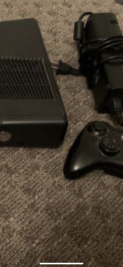 Xbox 360 Normal Used For 200 