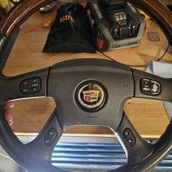 Cadillac Escalade Steering Wheel,Silverado,sierra,Tahoe,Yukon, Suburban 