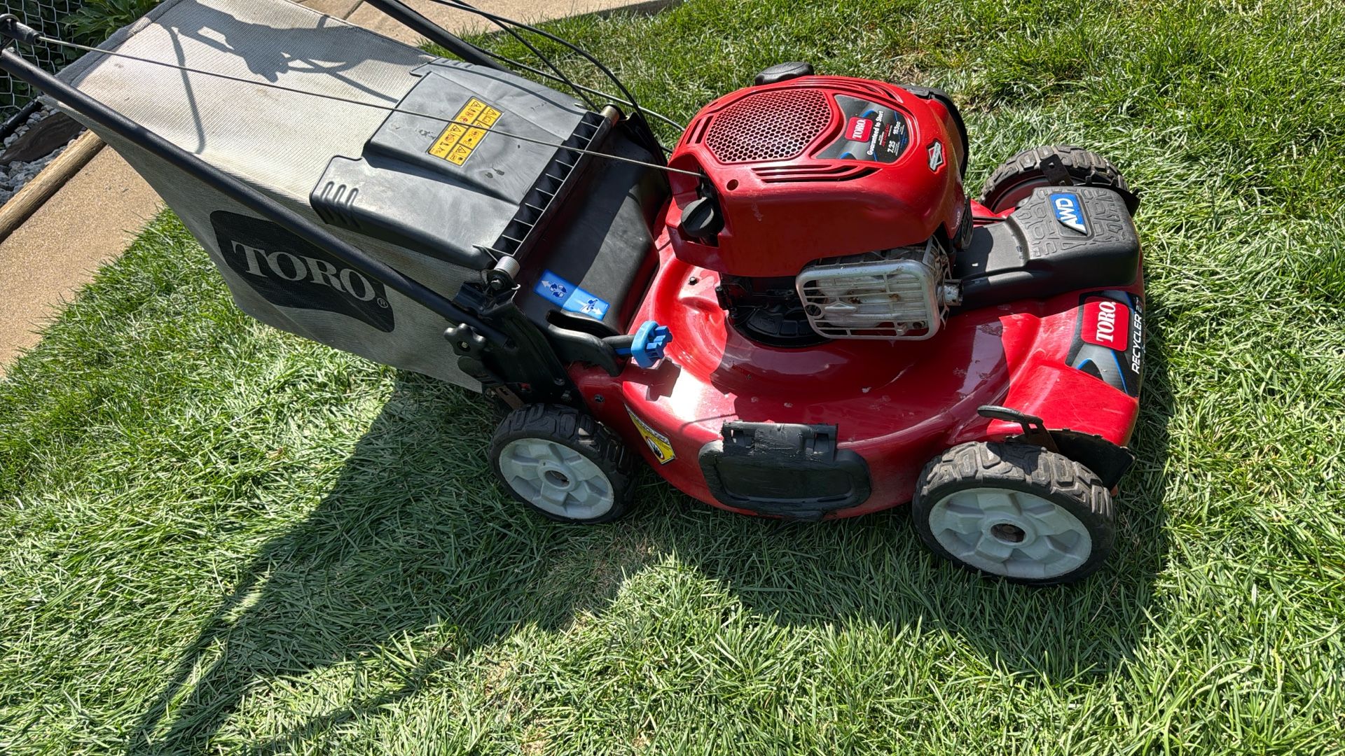 TORO RECYCLER AWD SELF PROPELLED LAWN MOWER