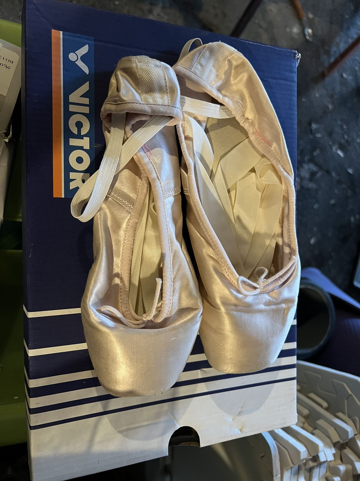 VERONESE-II Pointe Shoes Size 25.5 E | Made in Japan