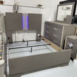New LED Queen Bed frame with dresser and mirror and 1 nightstand with wireless charger 🚚 we can deliver 🚚
