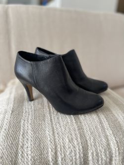 Vince Camuto Bootie