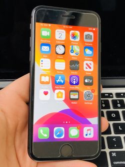 iPhone 8 64GB Factory Unlocked