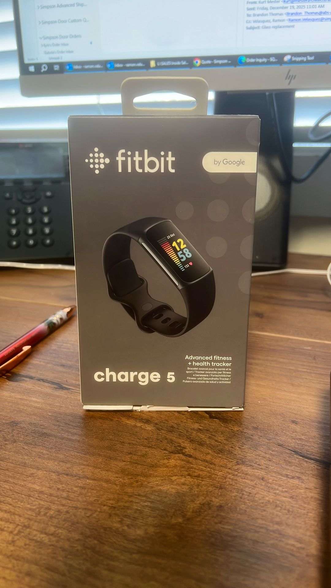 Fitbit Charge 5
