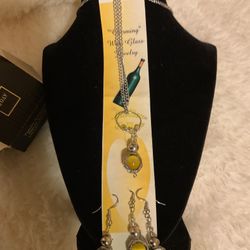 Vintage Silver Necklace Set With Matching Dangle Earrings +1-xtra Earring (AVON)