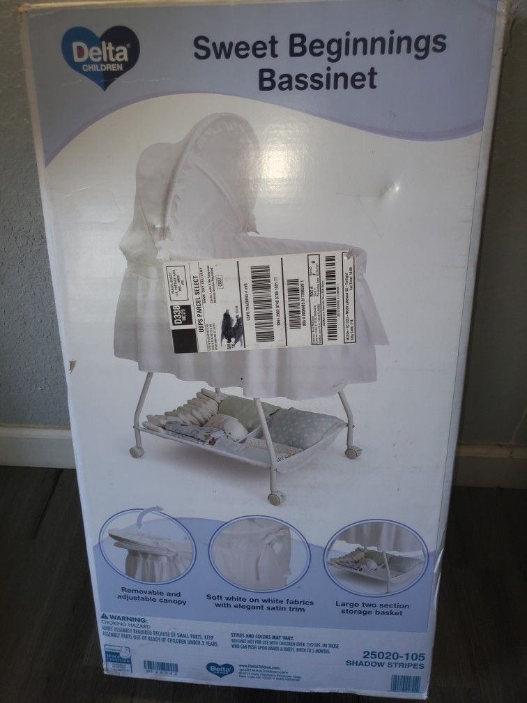 Delta Sweet Beginnings Cassinet 